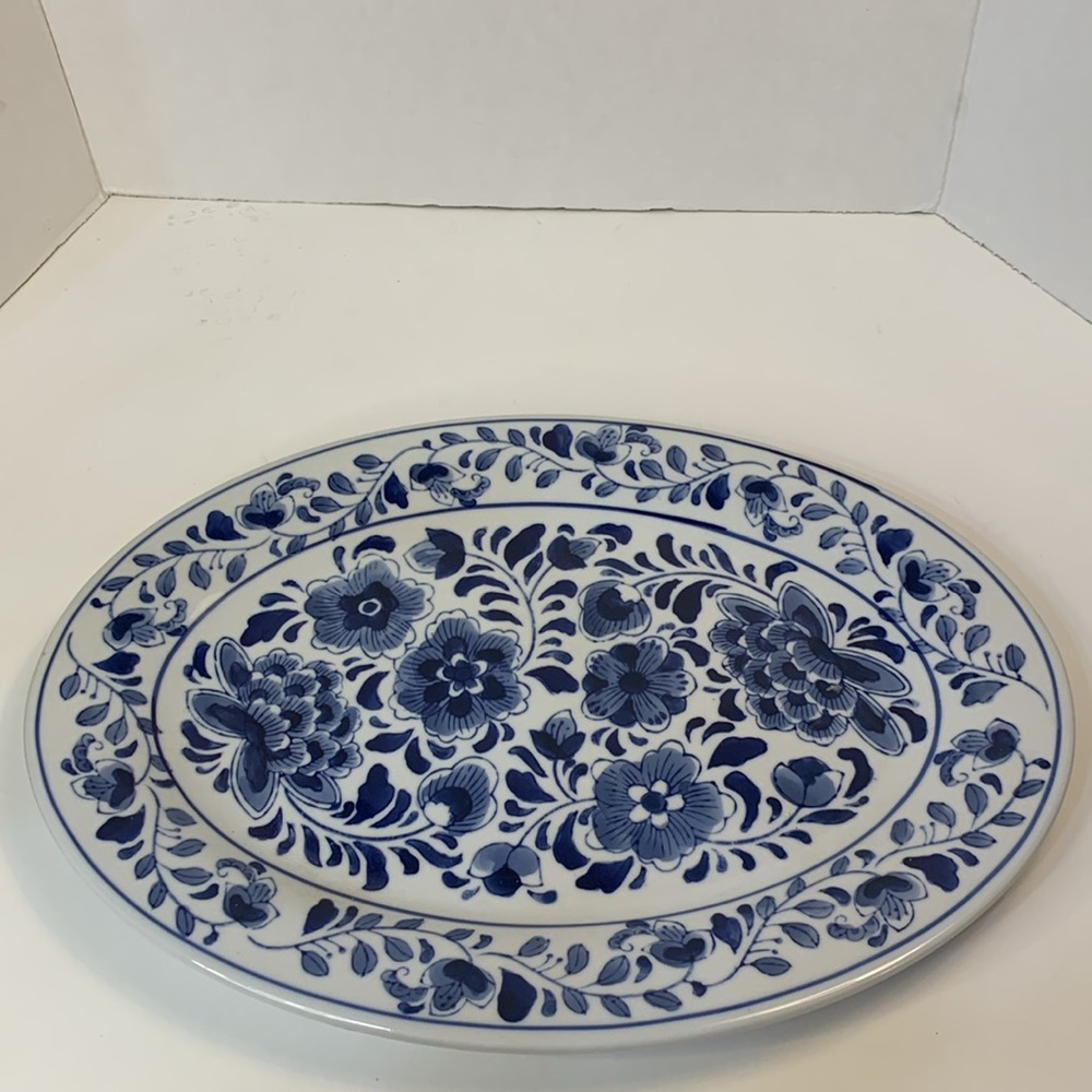 SOLD….CENTRUM CERAMICS (CHINA) LARGE SERVING PLATTER BLUE/WHITE FLORAL (LABEL) - Picture 4 of 7